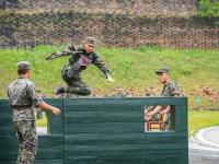 米兰体育官方网站-疯狂比拼，参与者都势如破竹的简单介绍