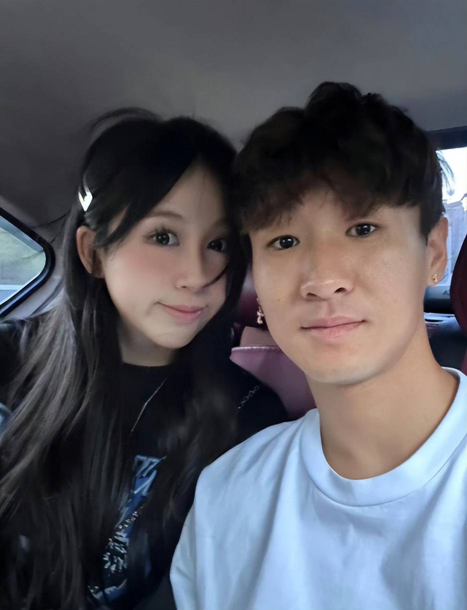 家人被辱骂&染红!韦世豪将社媒账号设为私密