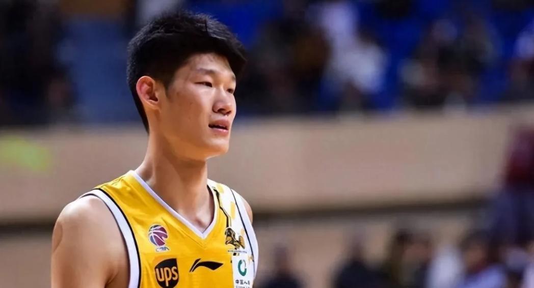 包含郭士强代理主帅期间1胜10负11月出战亚预赛的词条