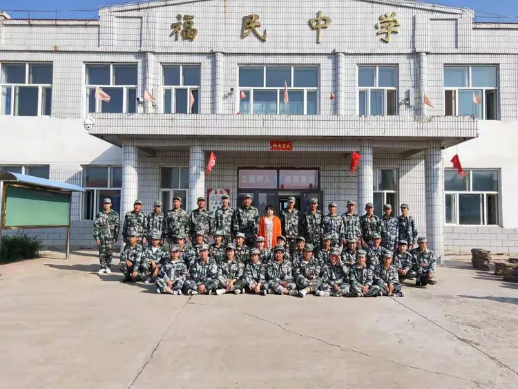 宜昌女足斗志昂扬!团结力量共走向胜利